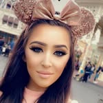 Bailey Logan - @travelingbeautybabe - Instagram