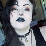Bailey Stevenson - @vampdollbites - Instagram