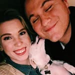 Bailey Wenzel - @thebaytrain - Instagram