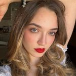 Barbara Barbera - @millicentrobertswannabe - Instagram