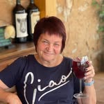 Barbara Barton - @barbara.rb42 - Instagram