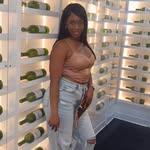 Barbara Belle - @melanin_barbee_717 - Instagram