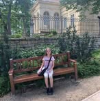 Barbara Bogár - Facebook