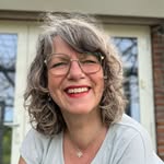 Barbara van den Boom - @stempeldoosbarbara - Instagram