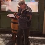 Barbara Born - Facebook