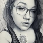 Barbara Hooker - @b00kw0rm87 - Instagram