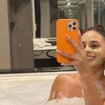 Barbara Khan - @barbarakhan_22 - Instagram