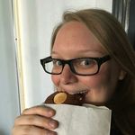 Barbara Lohmann - @pancakeswifey - Instagram