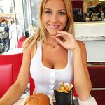 Barbara Maxwell - @barbaramaxwell35 - Instagram