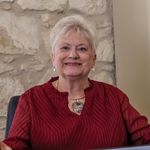 Barbara McCormick - @nonakerrville - Instagram