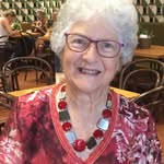 Barbara Neale - @barbelaen - Instagram