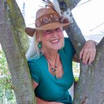 Barbara Snow - @barbesnow316 - Instagram
