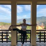 Barbara weisman - @yoginibarb14 - Instagram