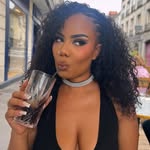 𝗔𝗦𝗡𝗜𝗔 - @__brown.barbie - Instagram