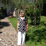 Barbara Cross - @barbara.cross.9822 - Instagram