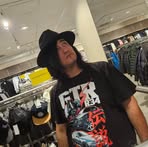 Barna Tamás - Facebook