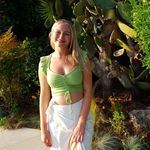 Rhiannon Barnes-Moore - @rhirhimoore_ - Instagram