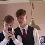 Barney - @barneylewis26 - Instagram