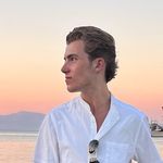 @barneylewis._ - Instagram