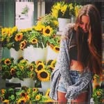 Chiaki Paris - @barrycobyegn - Instagram