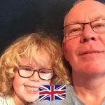 @barry.cresswell.33 - Instagram