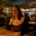 Caro B - @barry.and.klaus - Instagram