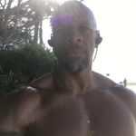 Barry Moore - @getmoorefitness - Instagram