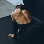pilates/ stretching & mobility/ barre - @darinamatiash - Instagram
