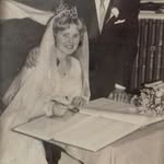 Vera Bartonphillips - @verabartonphillips - Instagram