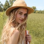 Baylee Bennett - Facebook
