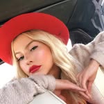 @bellabaylor - Instagram