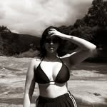Bea Andrade - @bmrgrt - Instagram