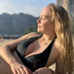 Bumbleb - @bea.andrew - Instagram