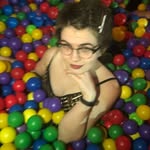 Bea Barrett - @bagofbeas - Instagram