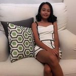 Bea Benavides - @carmelabbenavides - Instagram