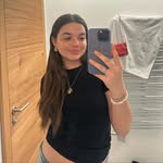 bea - @_beatricebrooks - Instagram
