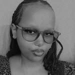 Beatrice Muriithi - @her_muse24 - Instagram