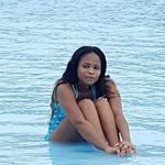 Beatrice Yates - @weyah6422 - Instagram