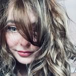 Bea Webb - @beatrixwebbb - Instagram