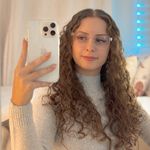 Ana Beatriz Bauer Schmitz - @anabauers - Instagram