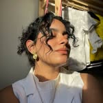 Beatriz Flor - @biaflorcarvalho - Instagram
