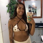 Beatriz Gomes🍓 - @beeaatriz_gomes - Instagram