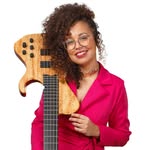 Beatriz Lima - @limabeatriz.bass - Instagram