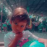 María Beatriz Merchán Ronquillo - @juliymari2023 - Instagram