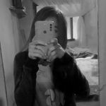 Beatriz winter - @umalocaqualquer6 - Instagram