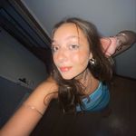 Beatriz Wolff Wegrzynovski - @biawolffweg - Instagram