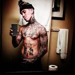 Beau Daniel Castillo - @beau.castillo.71 - Instagram