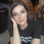 Curry-Rhode Beauty - @curryrhodebeauty - Instagram