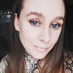 Danielle - @dannersdoesbeauty - Instagram