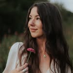 KATHRYNE | Skin Healer + Lash Artist ☽ - @aurabeautyknox - Instagram